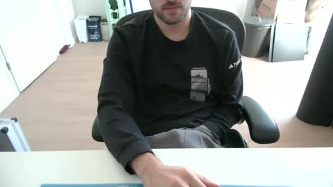 Call me bitch online show from November 2025 11:09:02 AM