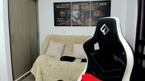 Snapshot of fabian_arango chatting on March 2026 03:14:01 PM Fabian arango online show from March 2026 03:14:01 PM