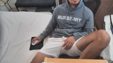 fabiano_hernandes30 online show from April 2026 08:59:02 PM