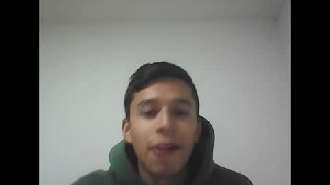 Snapshot of fabiar11 chatting on September 2025 01:29:01 AM R online show from September 2025 01:29:01 AM