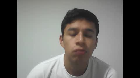 Snapshot of fabiar11 chatting on September 2025 03:43:01 AM R online show from September 2025 03:43:01 AM