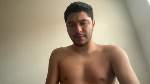 fabrifloresvillegas online show from February 2026 04:25:02 PM