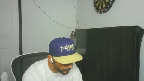 Snapshot of faded805 chatting on June 2026 07:40:02 AM Mark online show from June 2026 07:40:02 AM