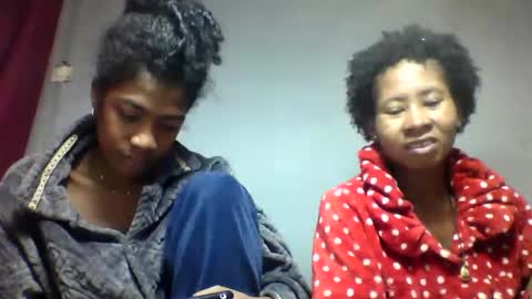 faiqua95 online show from May 2026 06:54:01 AM