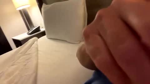 fairdog123 online show from October 2025 02:11:02 AM