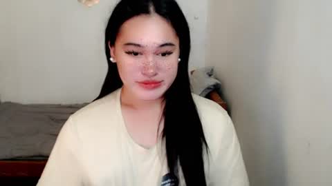 Snapshot of fairy_cuddle chatting on June 2026 04:46:01 PM call me shanaia online show from June 2026 04:46:01 PM