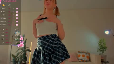 fairy_lele online show from April 2026 02:20:02 AM