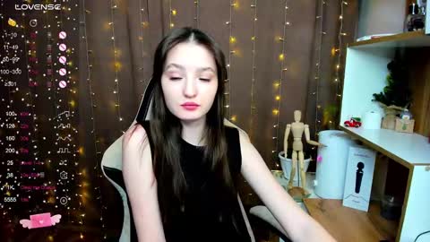 Kate online show from December 2024 03:13:01 PM