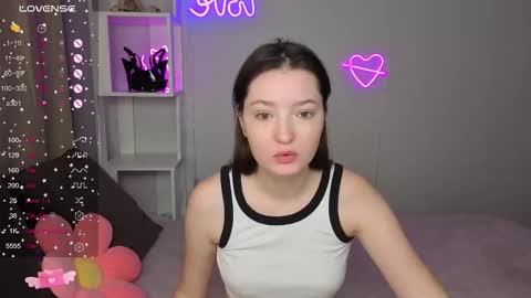 Kate online show from October 2025 12:32:01 AM