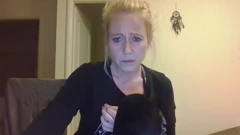 Snapshot of fairy_nightmare chatting on November 2025 04:29:02 PM Fairy NightMary online show from November 2025 04:29:02 PM