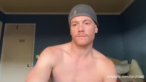 Travis online show from October 2025 10:31:01 PM