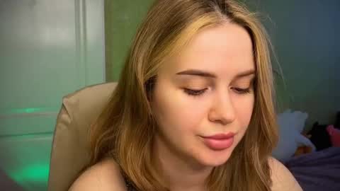 Ilona online show from March 2026 08:25:01 AM