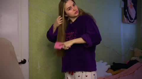 Ilona online show from April 2026 06:47:02 AM