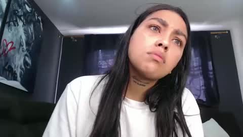 fairylatin online show from December 2025 02:04:01 PM