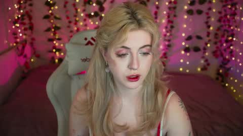 Snapshot of fairyvi chatting on April 2026 03:20:01 PM Vi online show from April 2026 03:20:01 PM