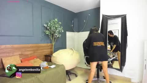 Snapshot of fallen_angel999777 chatting on March 2026 11:46:02 AM Megan 630 1330 -5 online show from March 2026 11:46:02 AM