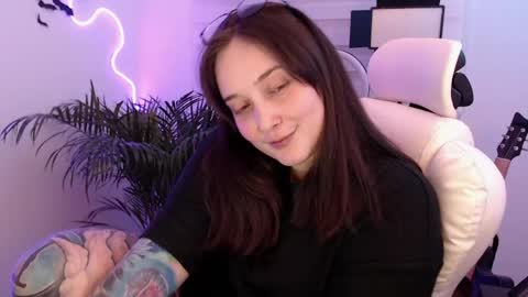Snapshot of fallenag__ chatting on May 2026 12:27:01 AM OF fallenag 1 online show from May 2026 12:27:01 AM