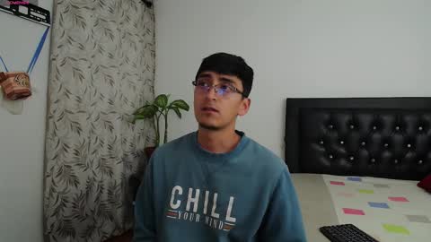 Snapshot of fallgays chatting on September 2025 11:52:01 PM FallGays online show from September 2025 11:52:01 PM