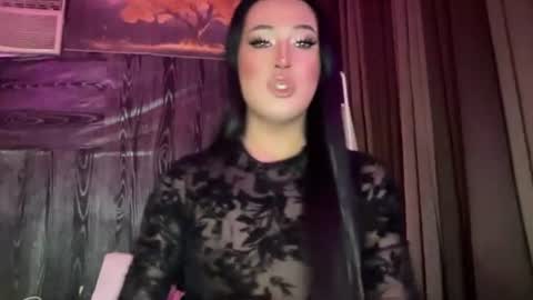Snapshot of fallon_empress chatting on June 2026 07:05:02 PM callmecindy online show from June 2026 07:05:02 PM