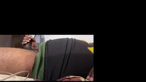famethediscjock_1 online show from May 2026 02:06:02 AM