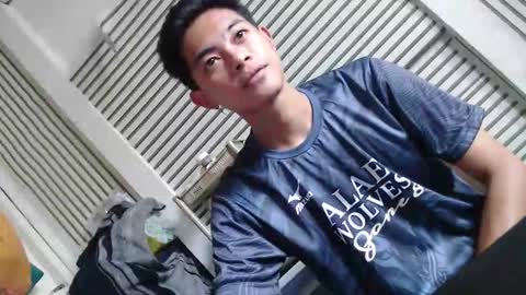 Snapshot of familystroke_twinny8 chatting on May 2026 01:44:02 AM Alexandra x Alexandro online show from May 2026 01:44:02 AM