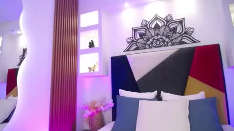 FANCY online show from February 2026 03:37:02 AM