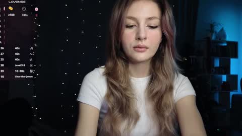 Snapshot of fancymeee chatting on January 2025 09:51:02 AM fancymeee online show from January 2025 09:51:02 AM