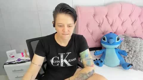 FANNY online show from December 2025 02:19:01 AM