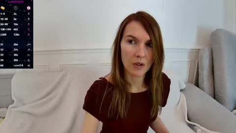 Snapshot of fanny_posy chatting on June 2026 11:35:01 AM Fanny online show from June 2026 11:35:01 AM