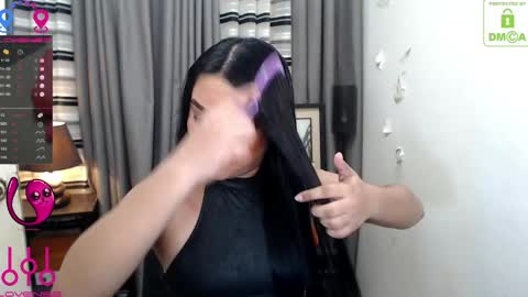 Snapshot of fantacyloverr chatting on May 2026 12:44:01 PM ITYS ME MONA online show from May 2026 12:44:01 PM