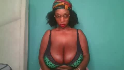 Fantasy melons online show from November 2025 08:46:02 AM