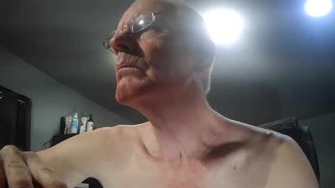 fantasyresort online show from April 2026 03:06:01 AM