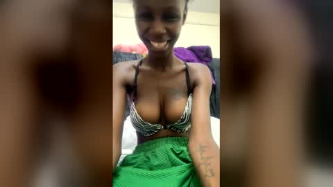 Snapshot of fantasysassy chatting on June 2026 07:25:01 PM fantasysassy online show from June 2026 07:25:01 PM