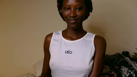 Snapshot of fantee_eeh chatting on June 2026 08:17:01 PM pretty slim online show from June 2026 08:17:01 PM