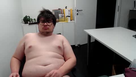 Cardi online show from November 2025 12:23:01 AM