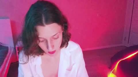 Kira online show from January 2026 01:19:01 AM