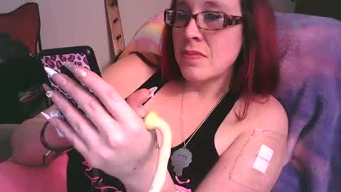 Snapshot of fapqueenc17 chatting on December 2024 02:58:01 AM Scarlett online show from December 2024 02:58:01 AM