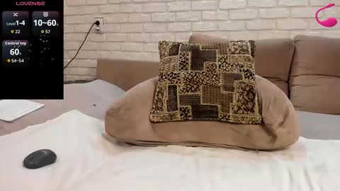 farah online show from December 2025 10:09:01 AM