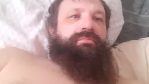 Snapshot of farm2boy chatting on January 2025 03:07:01 PM Farm2boy online show from January 2025 03:07:01 PM