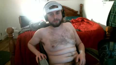 Snapshot of farmboy2398 chatting on March 2026 11:22:01 PM farmboy2398 online show from March 2026 11:22:01 PM