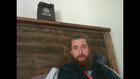 Snapshot of farmerboyart chatting on April 2026 09:39:33 PM farmerboyart online show from April 2026 09:39:33 PM