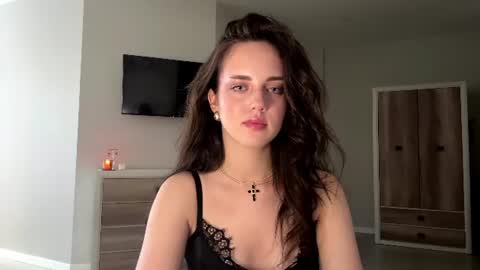 Snapshot of farrahburde chatting on June 2026 03:15:02 PM Mia online show from June 2026 03:15:02 PM