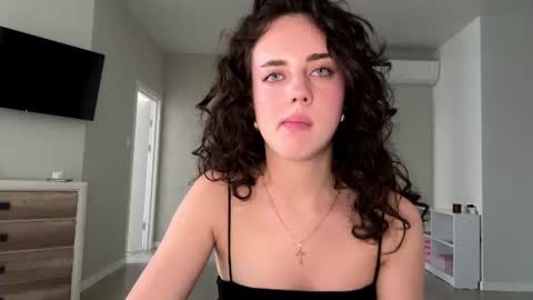 Snapshot of farrahburde chatting on July 2026 01:28:01 PM Mia online show from July 2026 01:28:01 PM