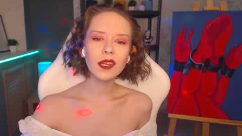 Fascinating   Eyes online show from December 2024 06:48:01 PM