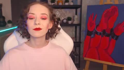 Fascinating   Eyes online show from October 2025 07:04:02 PM