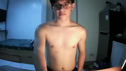 Snapshot of fastfucker_22 chatting on May 2026 04:28:01 PM fastfucker_22 online show from May 2026 04:28:01 PM