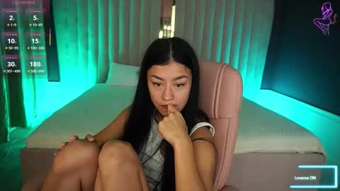 Nellie online show from September 2025 08:56:01 PM