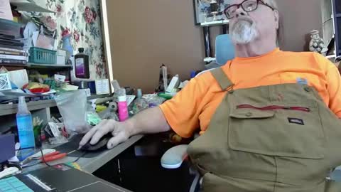 Snapshot of fatfreddythecat chatting on January 2025 10:02:01 PM Fred. online show from January 2025 10:02:01 PM