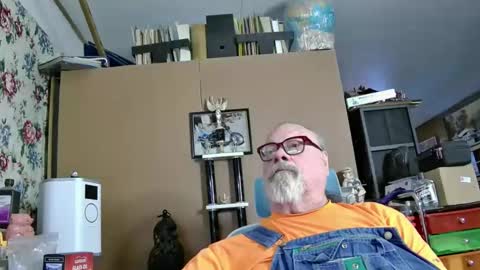 Snapshot of fatfreddythecat chatting on February 2025 11:55:02 PM Fred. online show from February 2025 11:55:02 PM