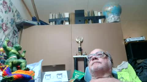 Snapshot of fatfreddythecat chatting on July 2026 10:12:02 PM Fred. online show from July 2026 10:12:02 PM